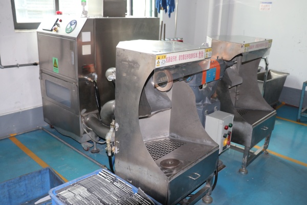 Omron Industrial Automation Aluminum Alloy Component Optimization