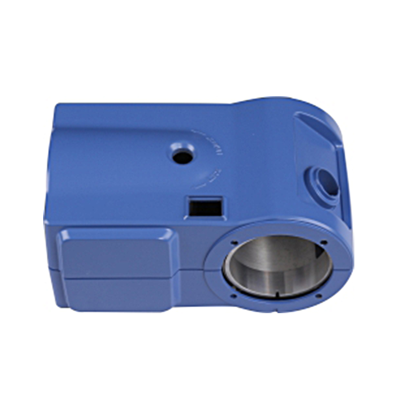 How do laboratory instrument die castings and molds achieve complex, thin-walled structures?